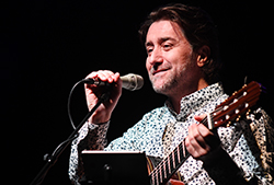 Pala al Luz de Gas de Barcelona dins el BarnaSants 17/05/22 